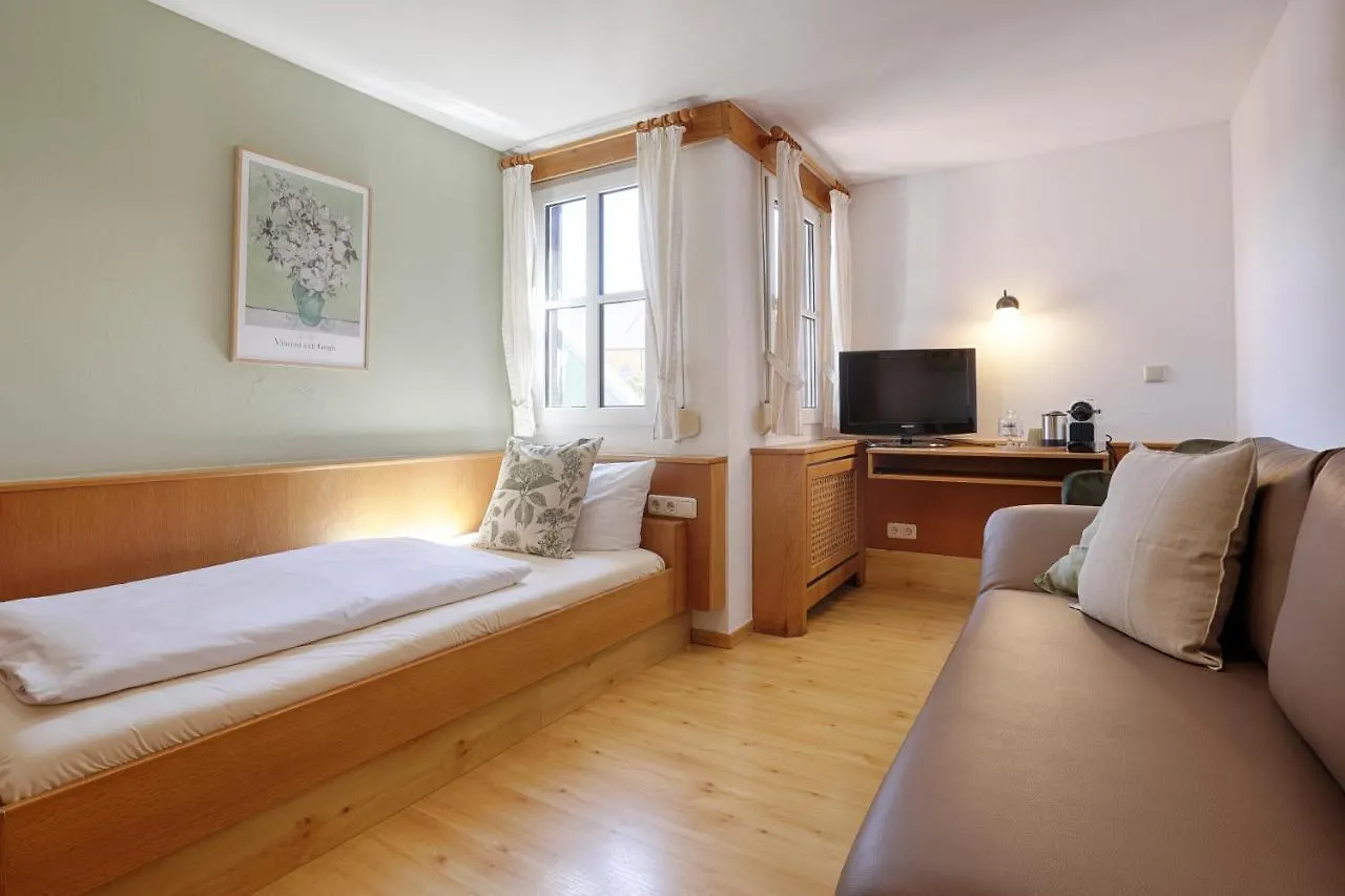 Landhotel Schwab - By Homekeepers Schwarzach am Main 0*,  Germany
